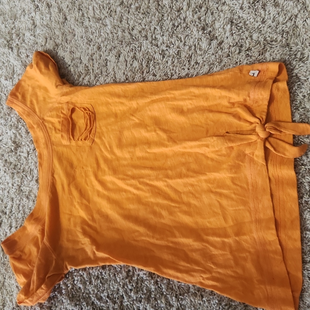 Womens hollister small shirt